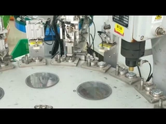 Машина для сборки пружинной клепки