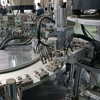 Хорошая цена. Устройство для автоматического закрывания бутылок онлайн