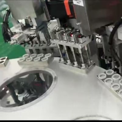 Хорошая цена. Высокая точность стабильное давление Euro Cap Assembly Machine для фармацевтических продуктов ISO и GMP соответствие онлайн