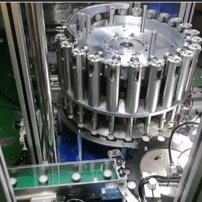 Высокоскоростная машина для наполнения уплотнителей для изготовления бутылочных крышек