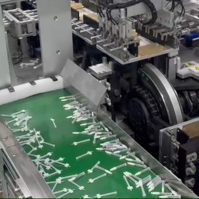 Хорошая цена. Инновационная и создающая ценность медицинская машина для сборки игл для сбора венозной крови с послепродажным обслуживанием онлайн
