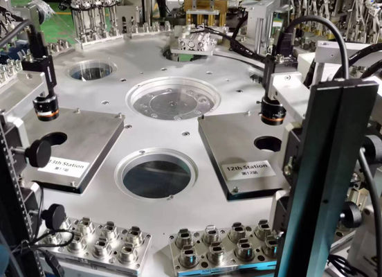 Хорошая цена. Долгая эксплуатация Титановый сплав сварная головка Euro Cap Assembly Machine для высокоскоростного производства закрытий онлайн