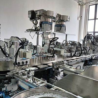 Хорошая цена. Нестандартная автоматизированная машина для сборки насосной головки, типа петли с высокой емкостью, высокой конфигурацией и хорошим качеством оборудования онлайн