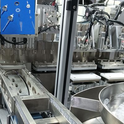 Хорошая цена. Автоматическая машина для сборки предметов первой необходимости: дозаторов для лосьона, шампуня, распылителей воды, триггерных распылителей, парфюмерных помп и распылительных насадок онлайн